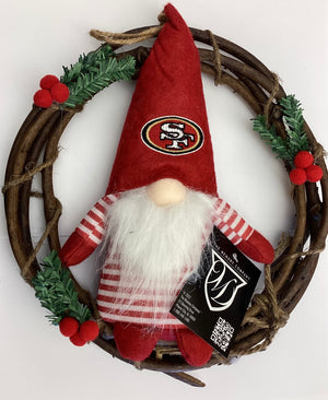 
                
                    Load image into Gallery viewer, San Francisco 49ers Gnome Wreath
                
            