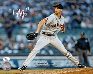 Taylor Rogers San Francisco Giants Autographed 8x10 Photo (Horizontal, Pitching, Grey Jersey)