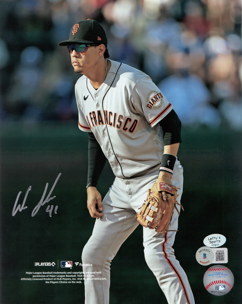 Wilmer Flores San Francisco Giants Autographed 8x10 Photo (Vertical, Fielding, Grey Jersey)