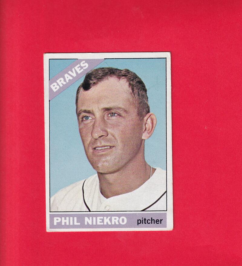 1966 Topps #28 Phil Niekro VG/EX Very Good/Excellent Atlanta Braves #16390 Image 1