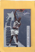 1998-99 Fleer Brilliants Shining Stars #7 Kevin Garnett NM-MT+ Minnesota Timberwolves Image 1