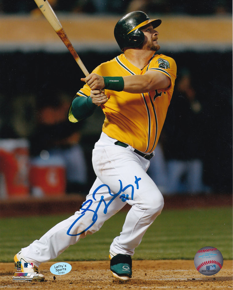 Stephen Vogt Oakland A's Autographed 8x10 Photo (Vertical, Batting, Yellow jersey)