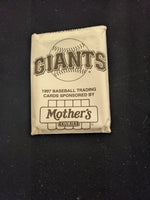 Giants 1997 Mothers Cookies Stadium Giveaways Team Set